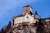 Burgen und Ruinen in Graubünden